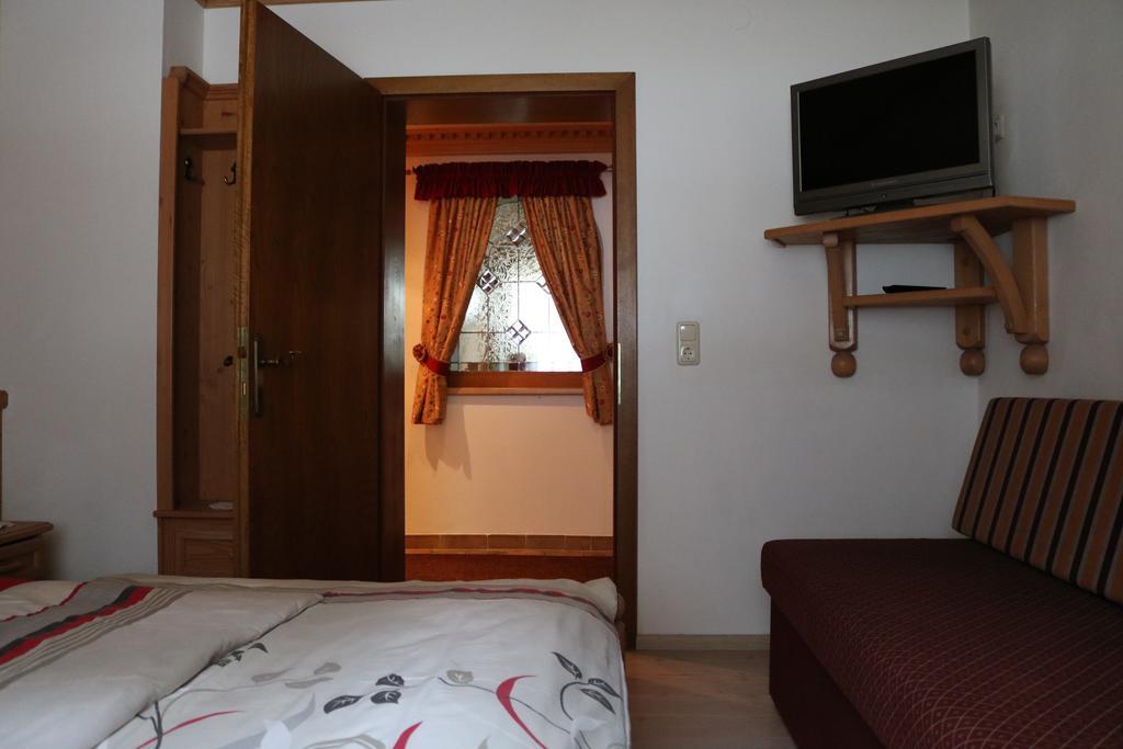 Ferienwohnung Tomann Тукс Екстериор снимка